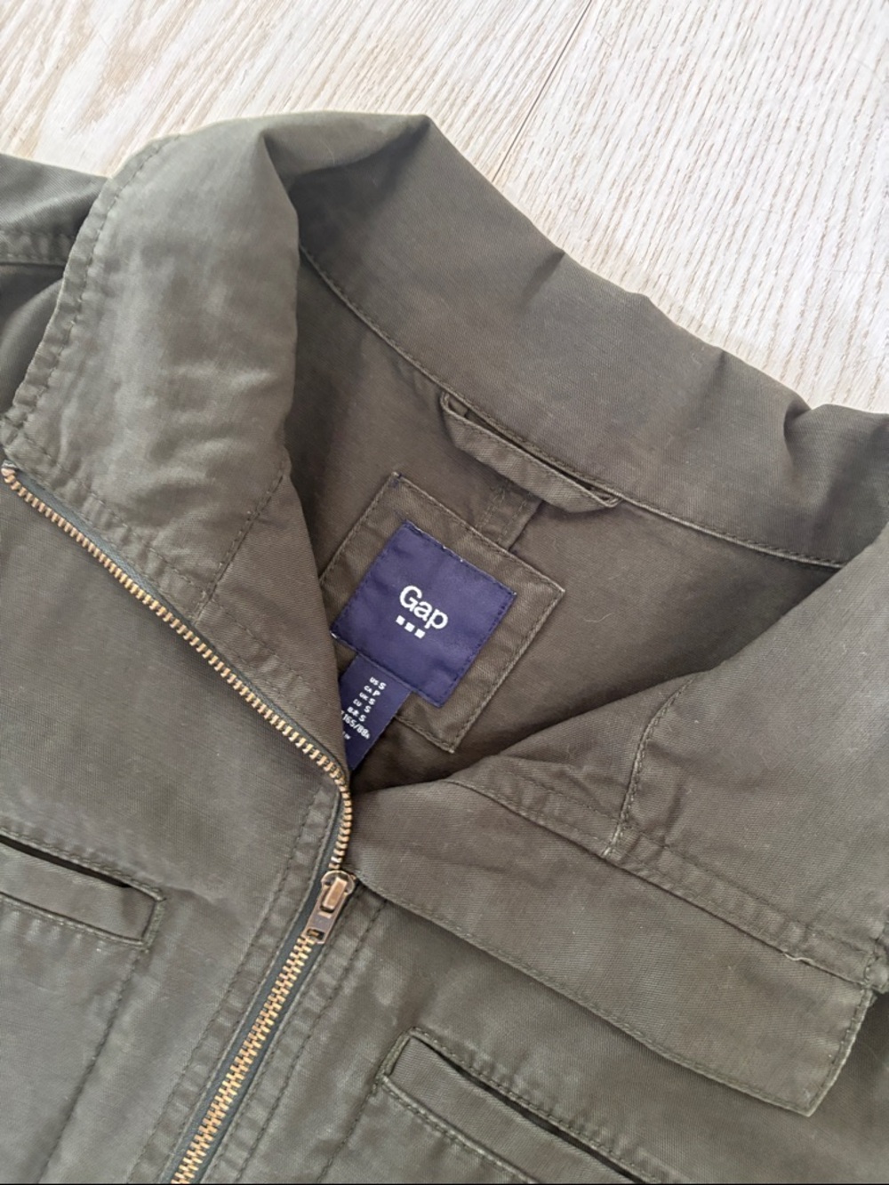 Gap size small jacket. - Picture 2 of 6